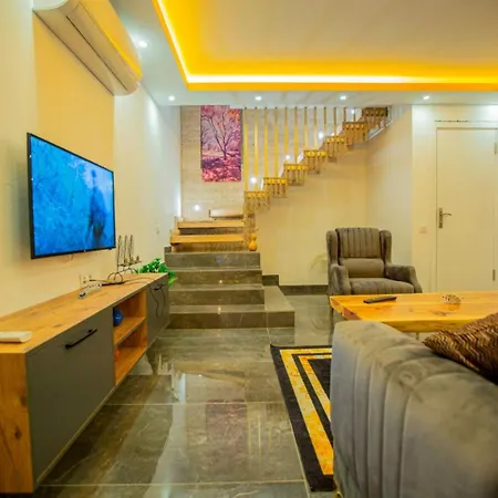 Gold Moon Hotel 4*