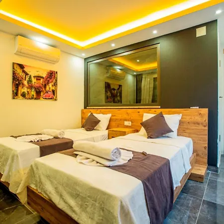 Gold Moon Hotel